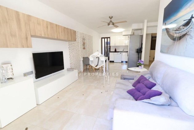 Resale - Chalet -
Orihuela Costa - Costa Blanca