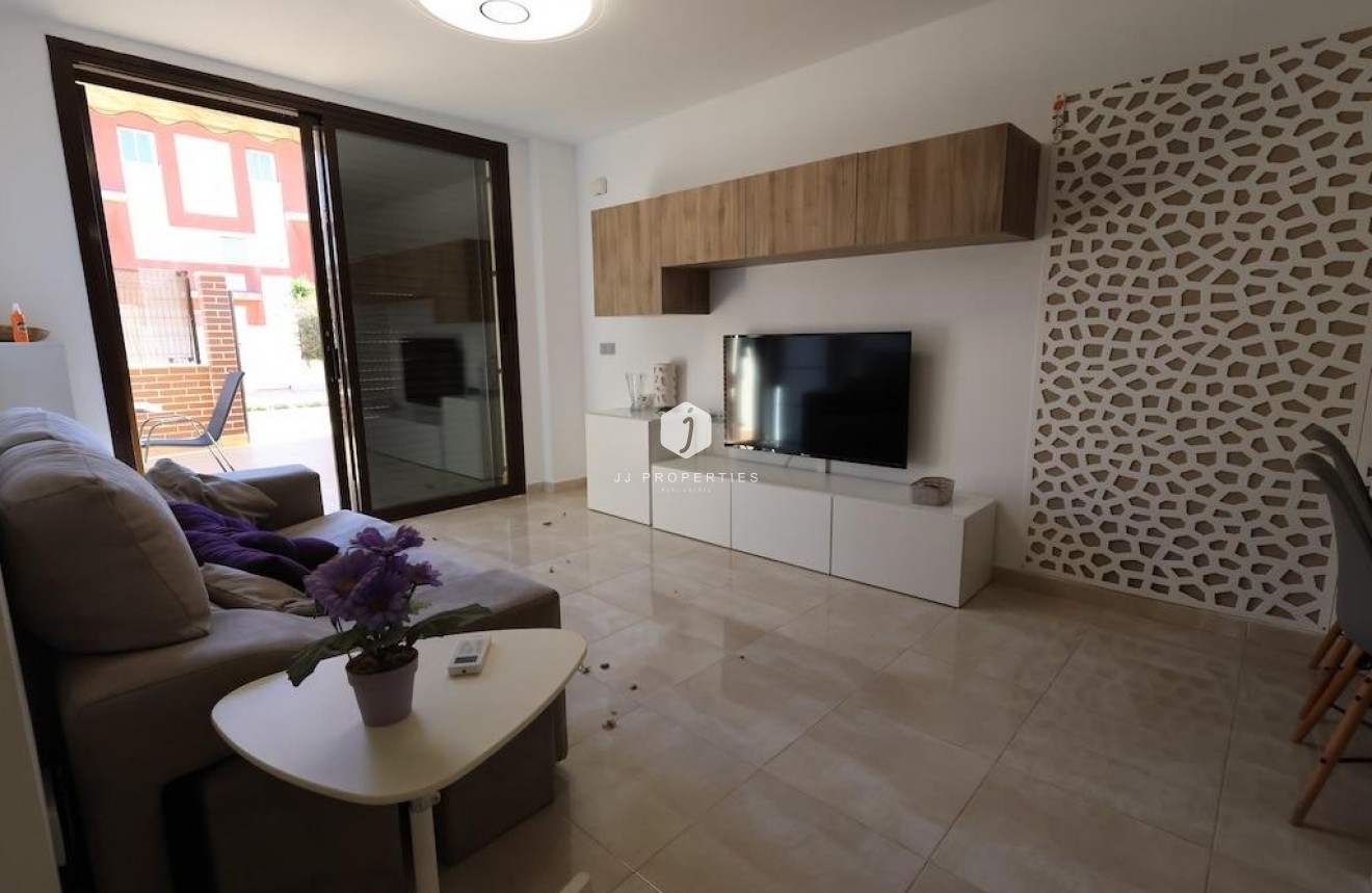 Resale - Chalet -
Orihuela Costa - Costa Blanca