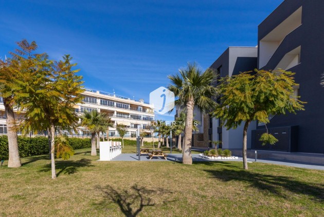 Resale - Penthouse -
Orihuela Costa - Playa Flamenca