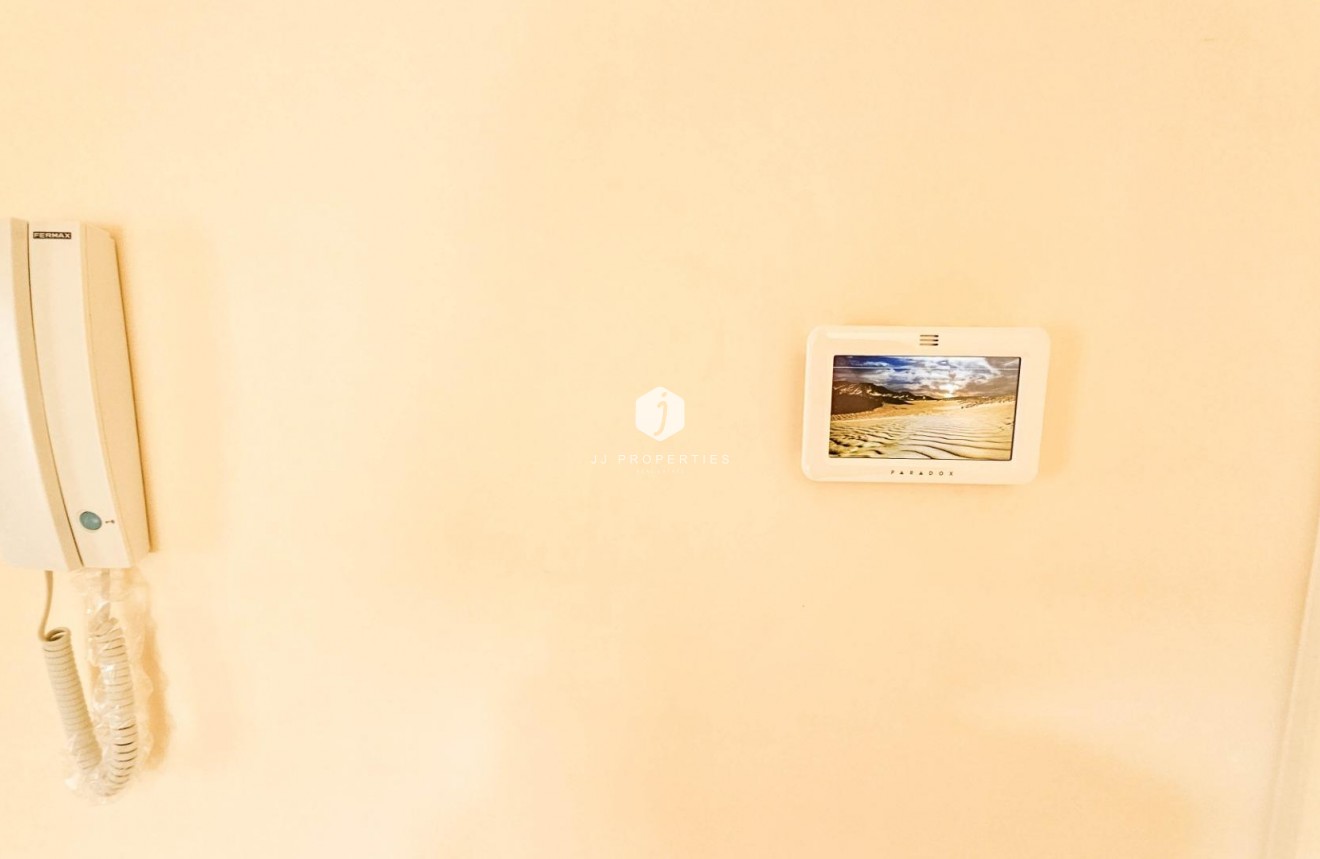 Tweedehands - Villa -
Cabo Roig