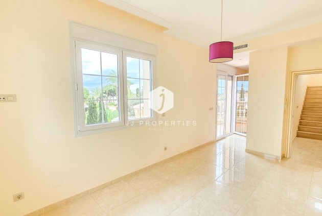 Tweedehands - Villa -
Cabo Roig