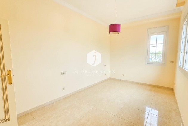 Tweedehands - Villa -
Cabo Roig