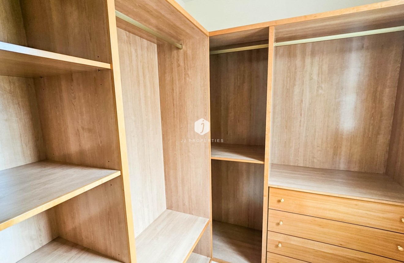 Tweedehands - Villa -
Cabo Roig