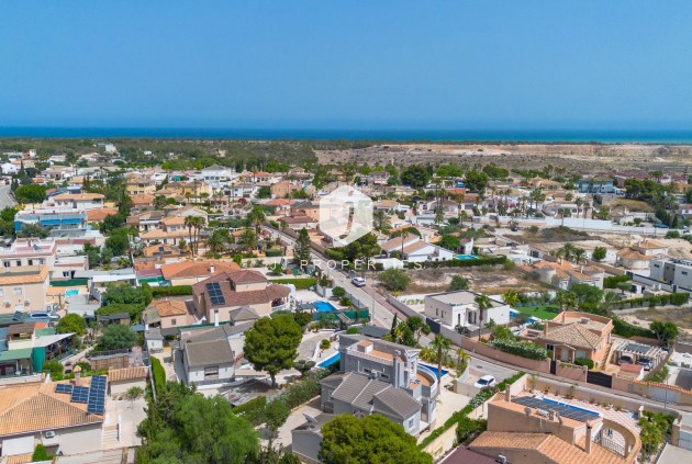 Resale - Villa -
San Fulgencio - Urb. La Marina
