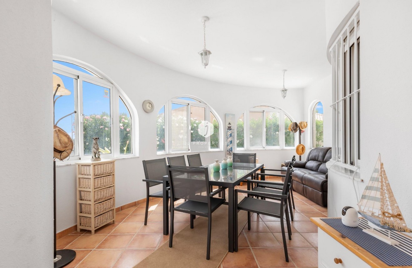 Resale - Villa -
San Fulgencio - Urb. La Marina