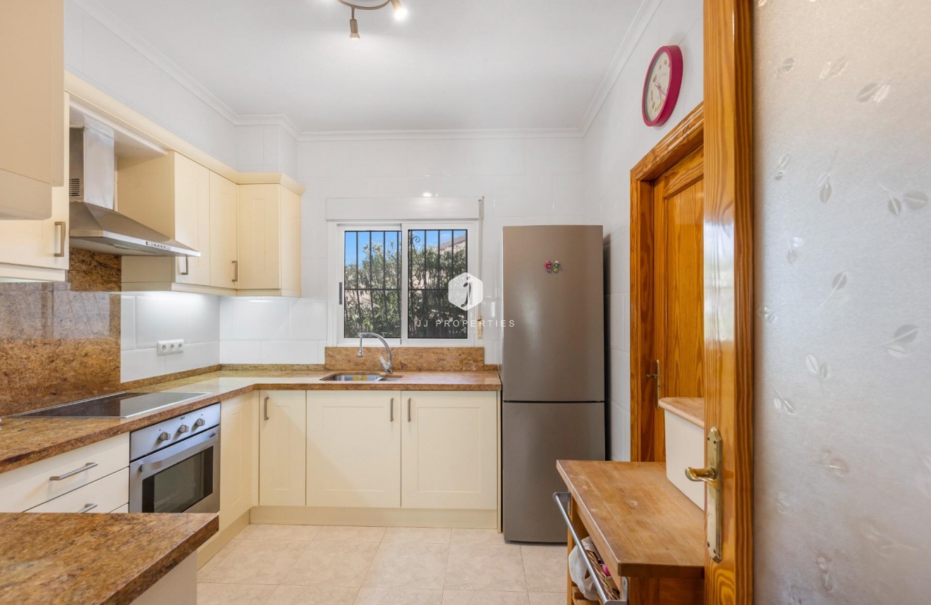 Resale - Villa -
San Fulgencio - Urb. La Marina