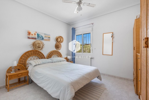 Resale - Villa -
San Fulgencio - Urb. La Marina