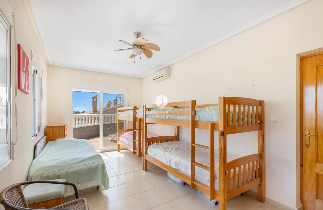 Resale - Villa -
San Fulgencio - Urb. La Marina