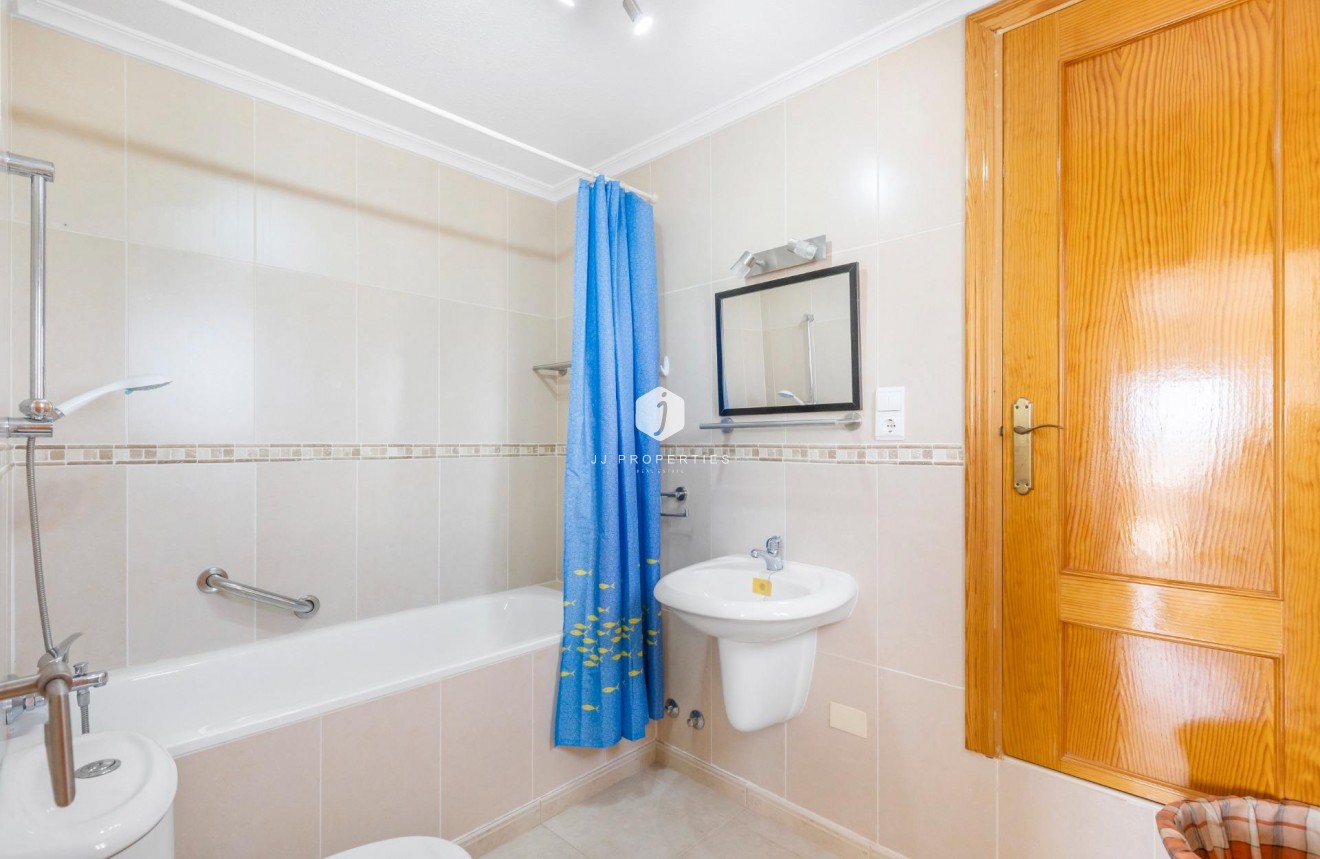 Resale - Villa -
San Fulgencio - Urb. La Marina