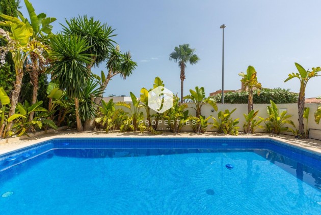 Resale - Villa -
San Fulgencio - Urb. La Marina