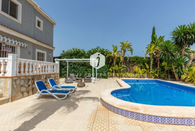 Resale - Villa -
San Fulgencio - Urb. La Marina