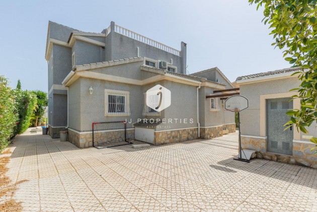 Resale - Villa -
San Fulgencio - Urb. La Marina