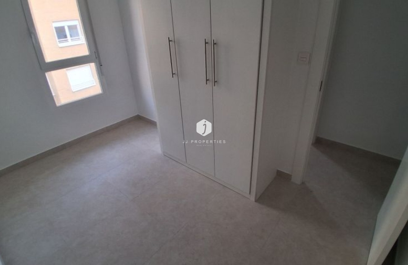 Aus zweiter Hand - Wohnung -
Torrevieja - Costa Blanca