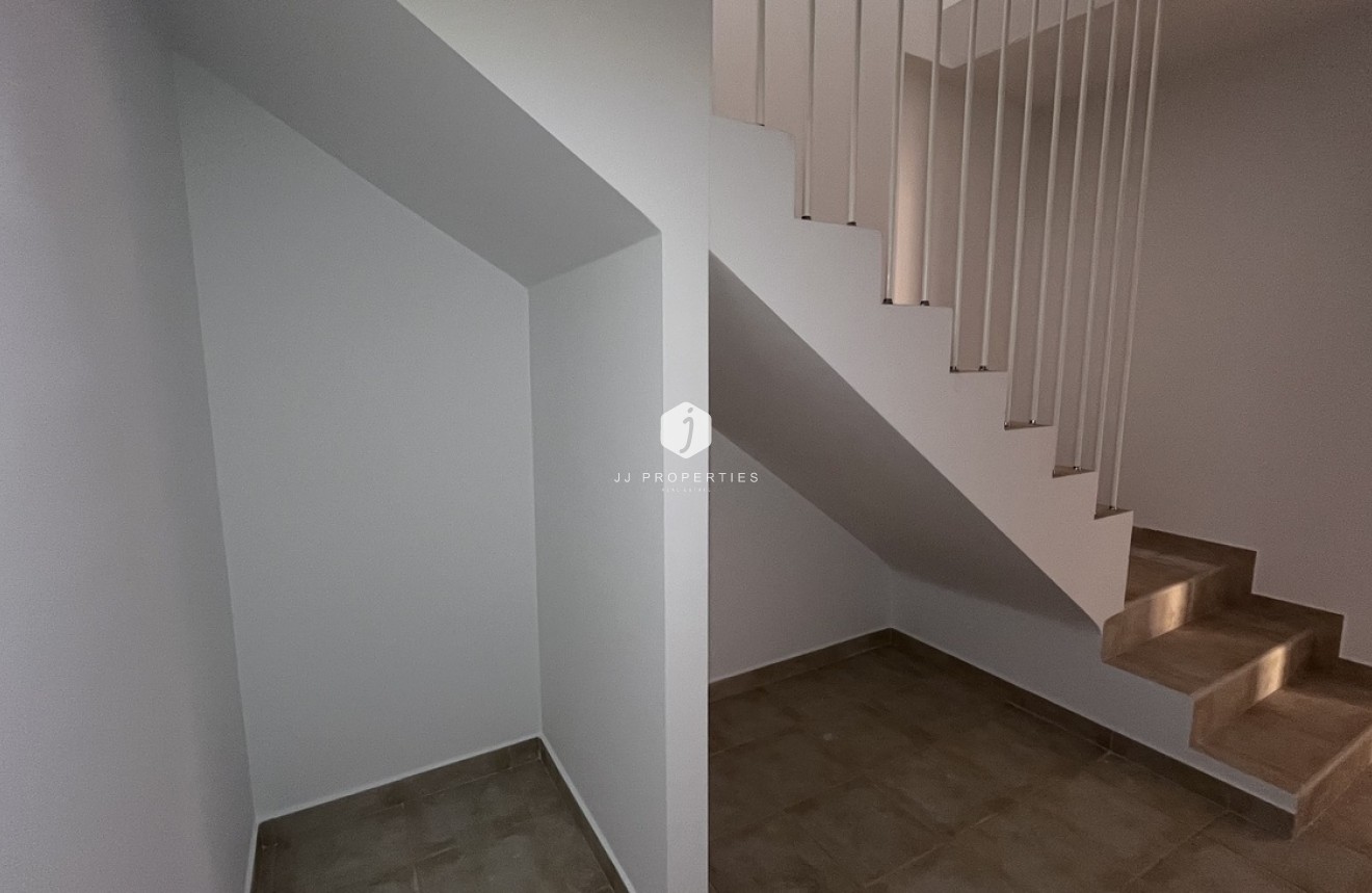 Z drugiej ręki - Bungalow -
Torrevieja