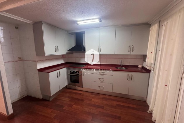 Resale - Apartment / flat -
Torrevieja - Costa Blanca