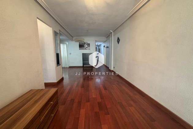 Resale - Apartment / flat -
Torrevieja - Costa Blanca