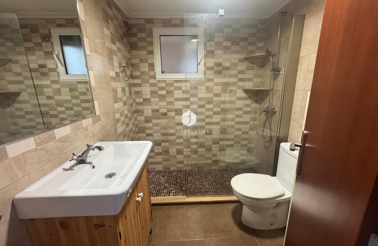 Resale - Apartment / flat -
Torrevieja - Costa Blanca