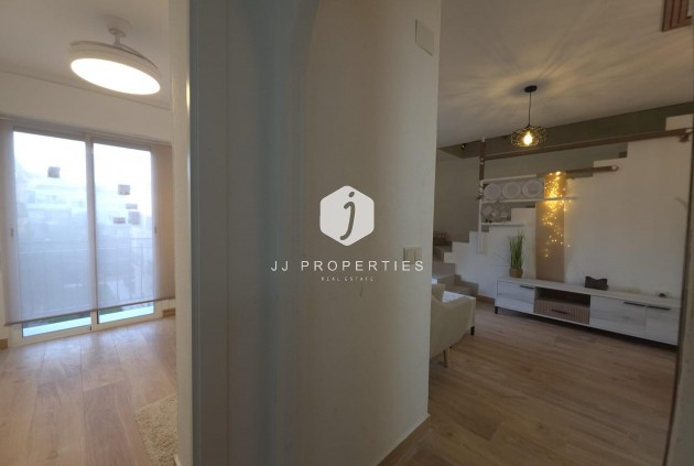Resale - Penthouse -
Torrevieja - Cala Ferris