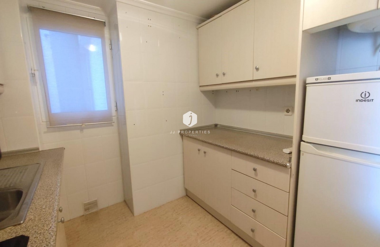 D'occasion - Appartement -
Torrevieja - Centro