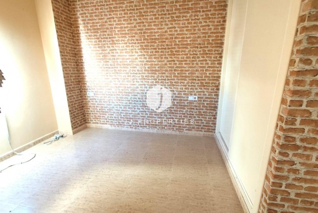 D'occasion - Appartement -
Torrevieja - Centro