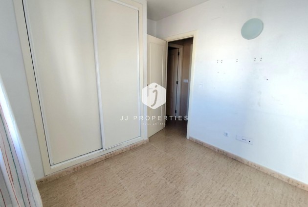 D'occasion - Appartement -
Torrevieja - Centro