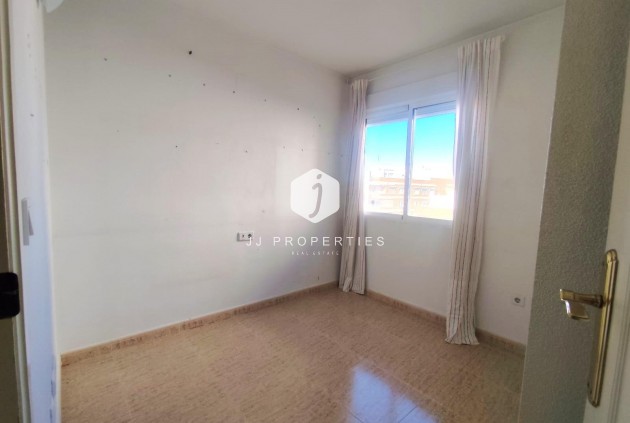 D'occasion - Appartement -
Torrevieja - Centro