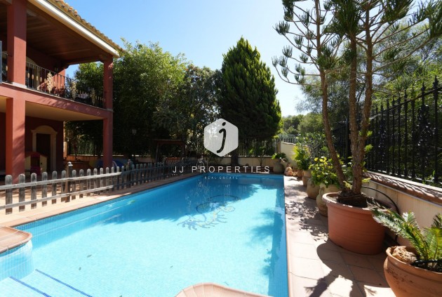 D'occasion - Villa -
Orihuela Costa - Campoamor