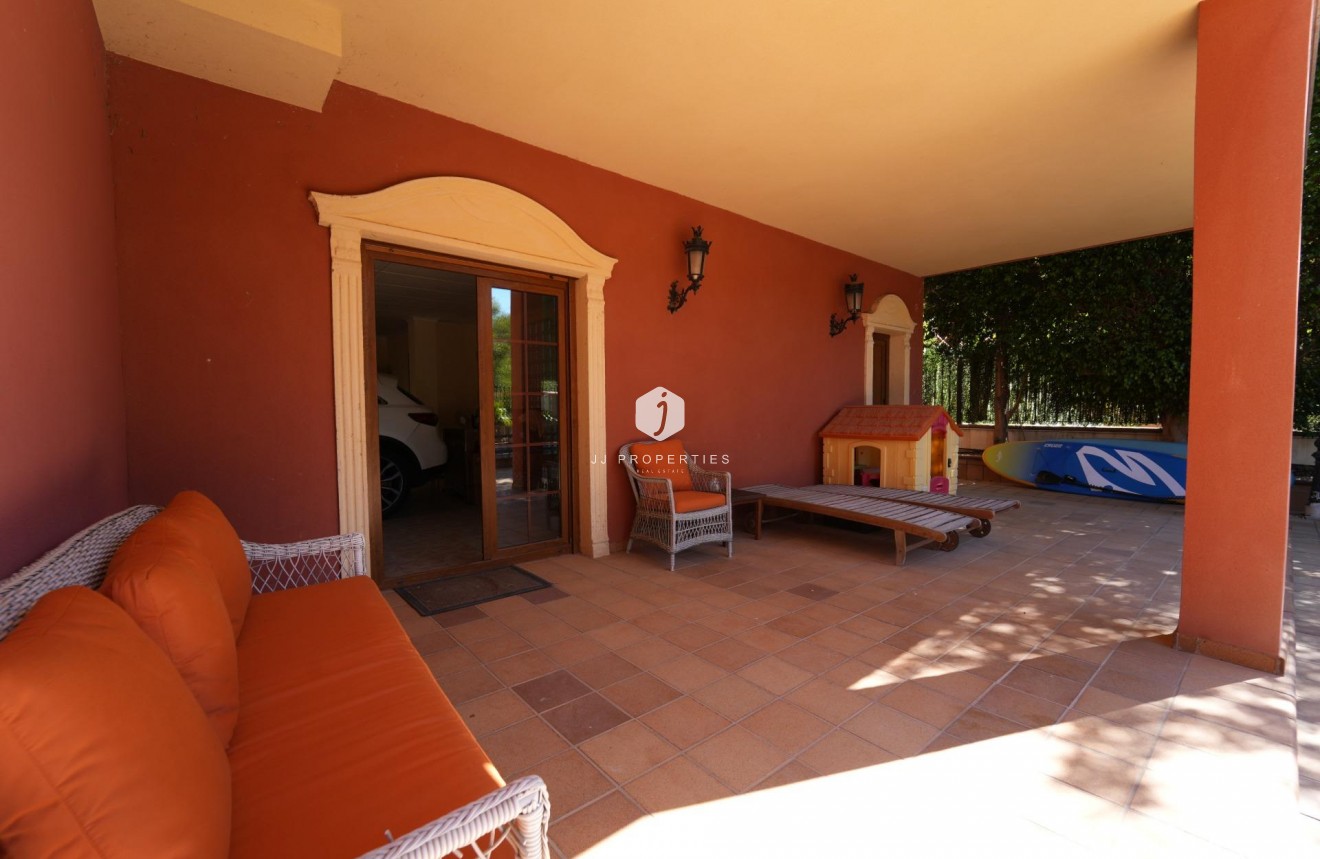 D'occasion - Villa -
Orihuela Costa - Campoamor