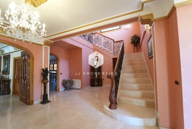 D'occasion - Villa -
Orihuela Costa - Campoamor