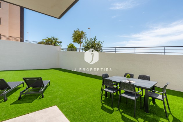 Resale - Apartment / flat -
San Miguel de Salinas - Inland