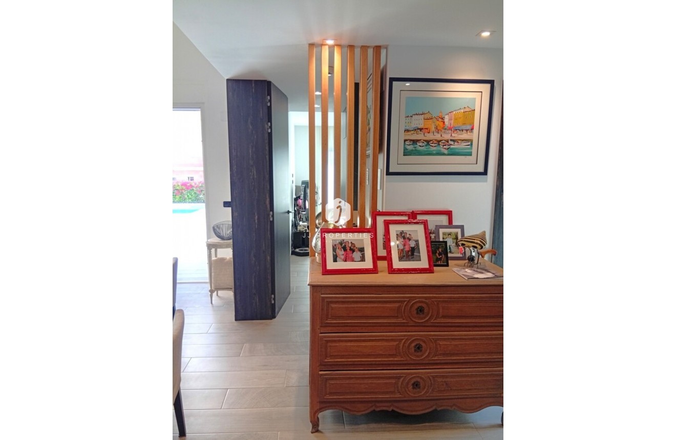 D'occasion - Villa -
La Finca Golf Resort - Inland