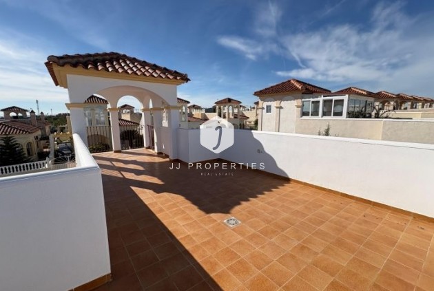 Aus zweiter Hand - Villa -
Algorfa - Inland