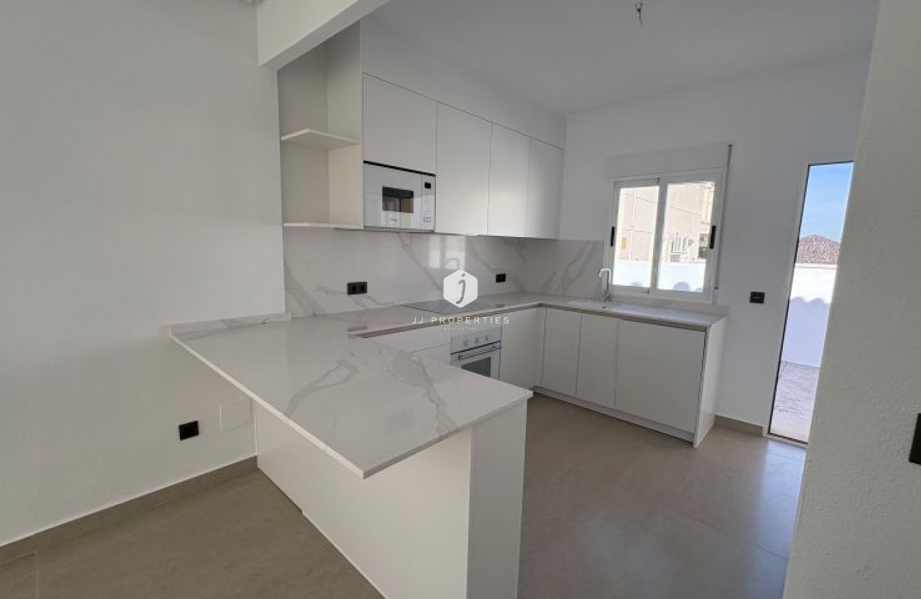 Aus zweiter Hand - Villa -
Algorfa - Inland