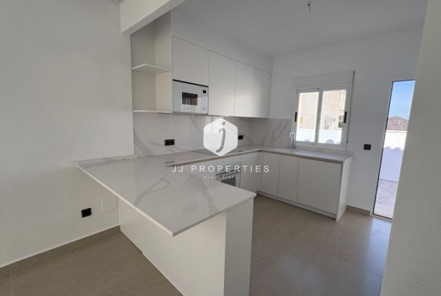 Aus zweiter Hand - Villa -
Algorfa - Inland