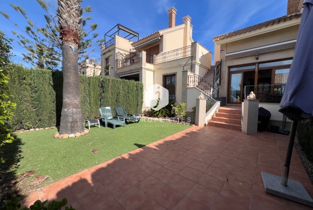 Aus zweiter Hand - Bungalow -
Algorfa - Inland