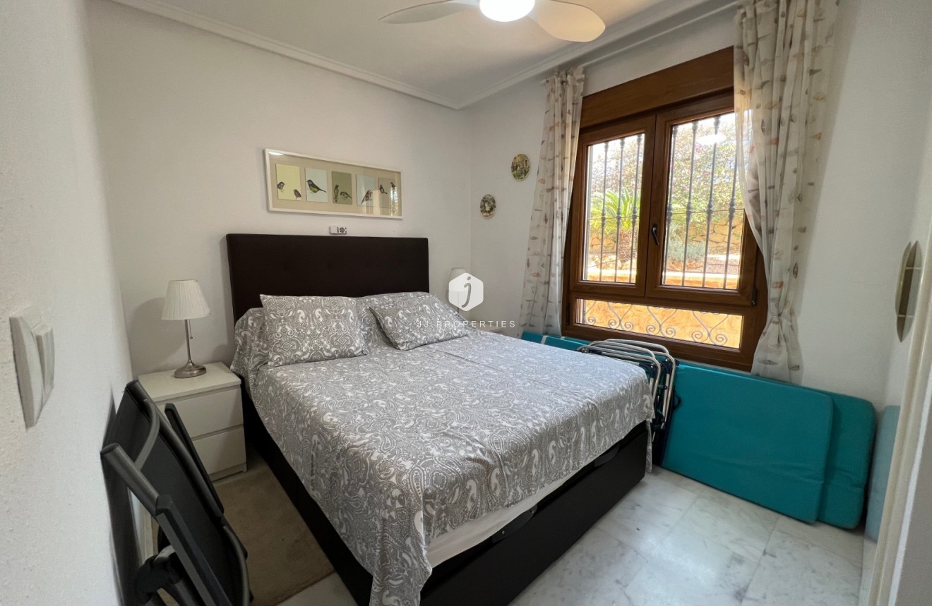 Aus zweiter Hand - Bungalow -
Algorfa - Inland