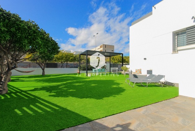 Segunda mano - Chalet -
Torrevieja - Costa Blanca