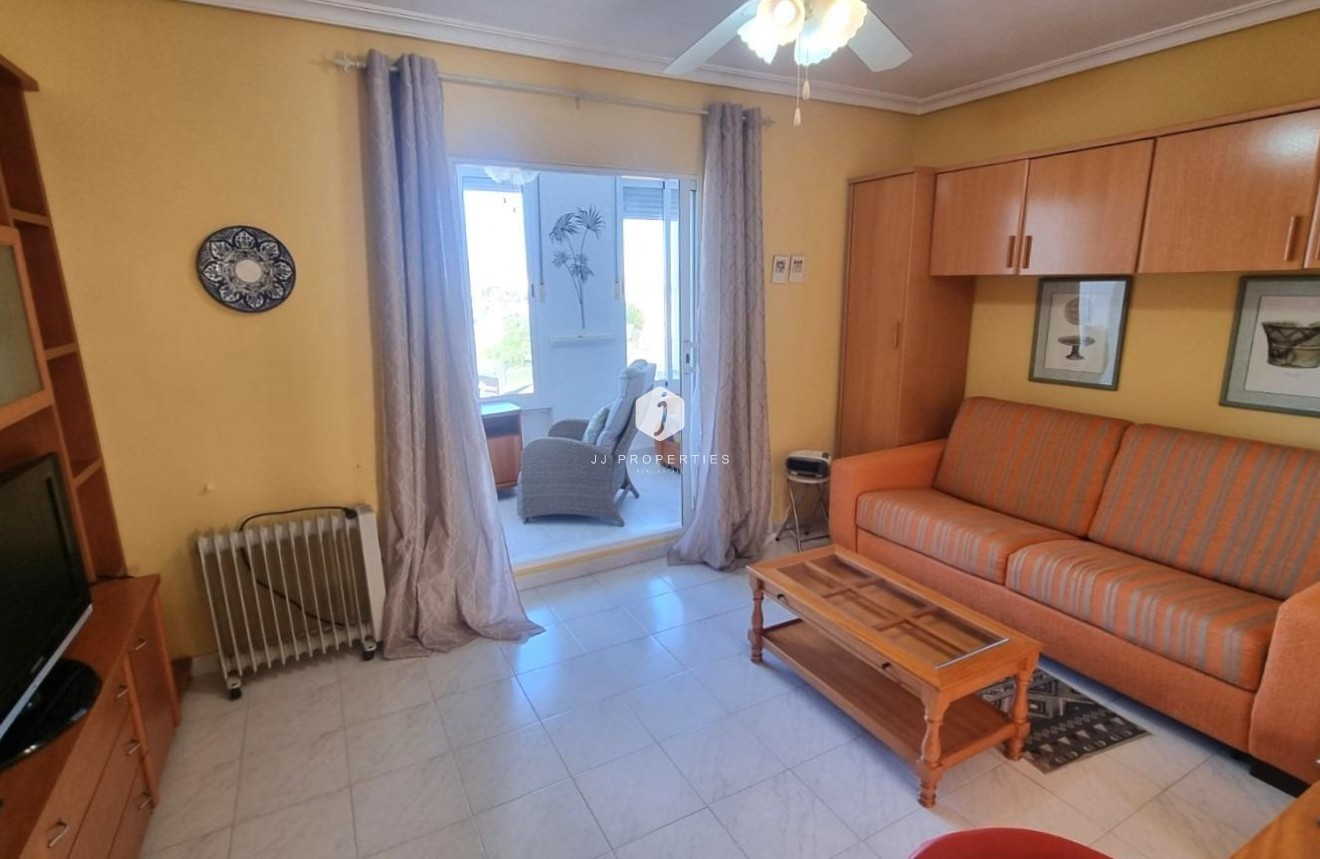 Aus zweiter Hand - Wohnung -
Torrevieja - La Mata