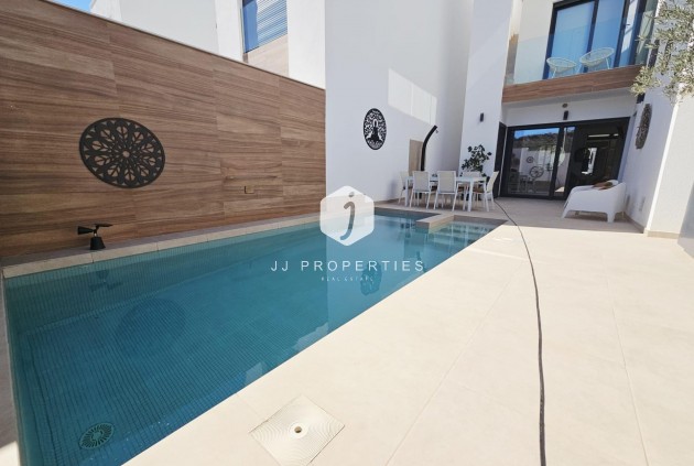 Aus zweiter Hand - Villa -
Benijofar - Benimar