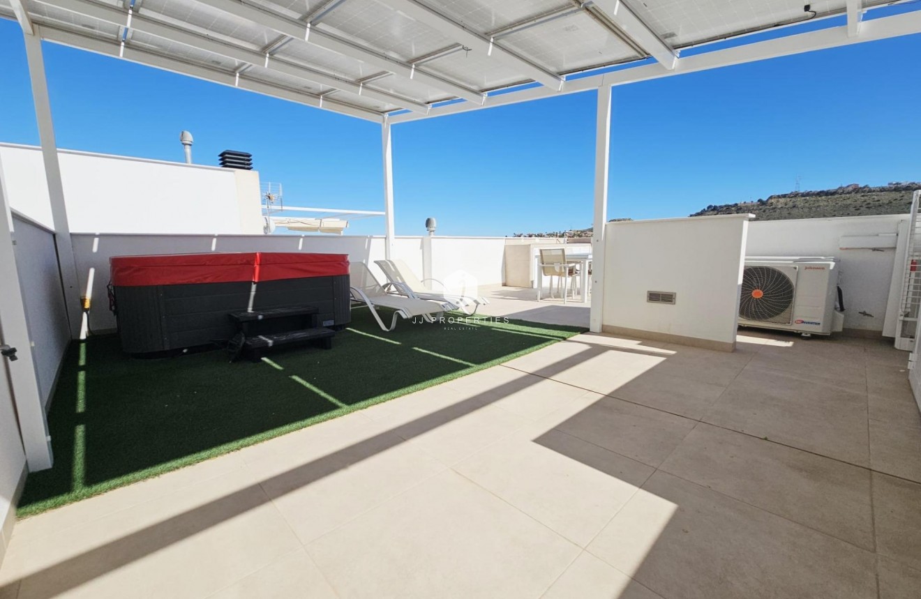 Aus zweiter Hand - Villa -
Benijofar - Benimar