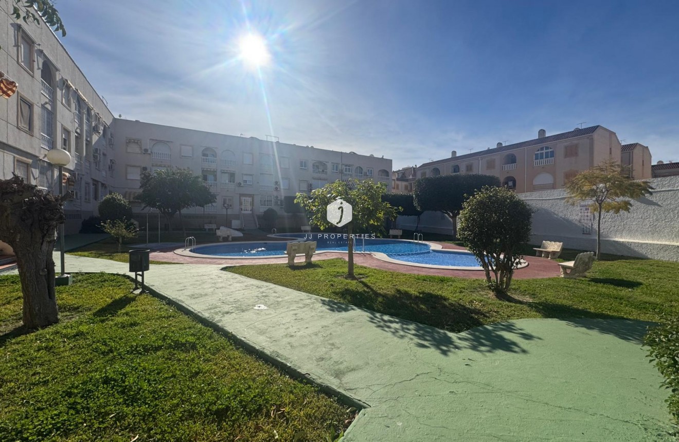 Segunda mano - Apartamento / piso -
Torrevieja - Costa Blanca