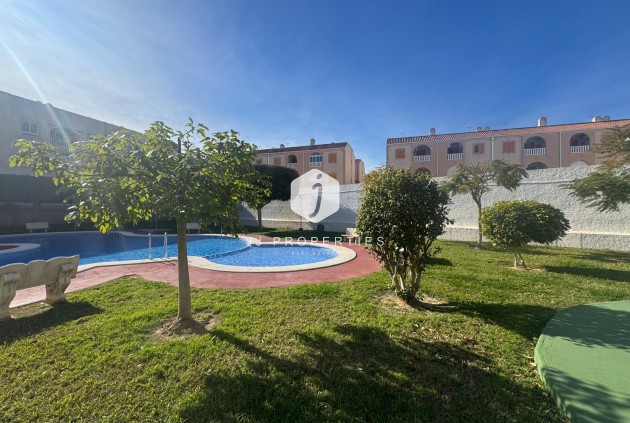 Segunda mano - Apartamento / piso -
Torrevieja - Costa Blanca