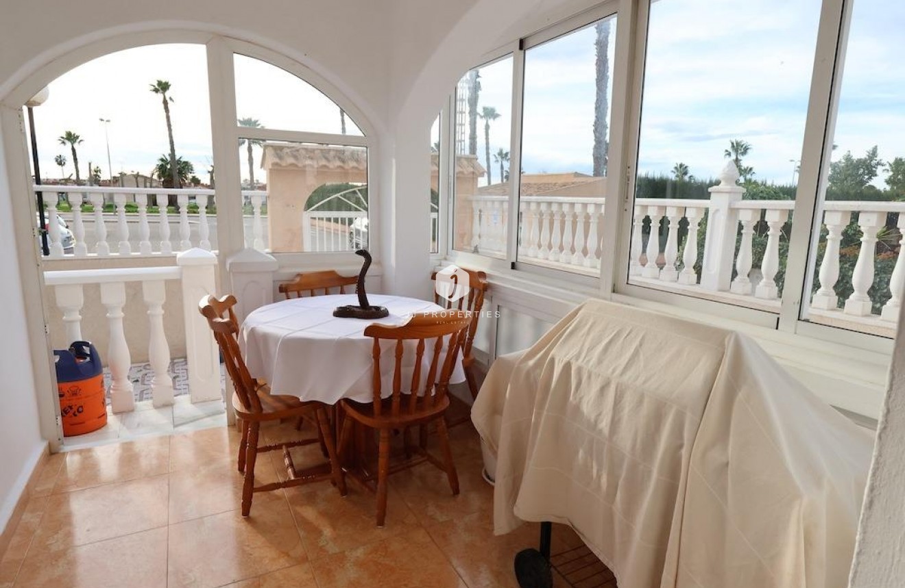 Segunda mano - Chalet -
Torrevieja - Costa Blanca