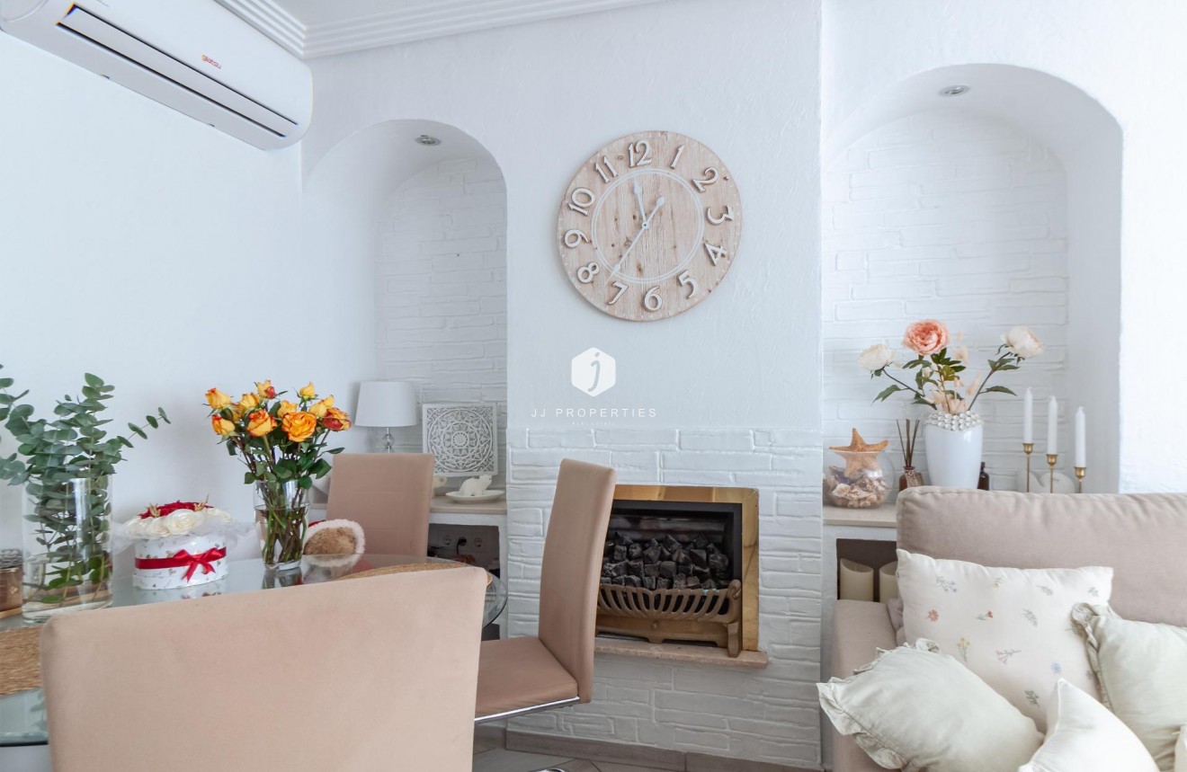 Segunda mano - Villa -
Orihuela Costa - Los Almendros-la Florida