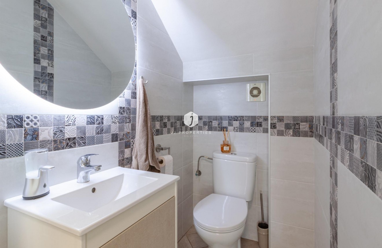 Segunda mano - Villa -
Orihuela Costa - Los Almendros-la Florida