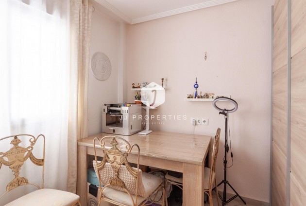 Segunda mano - Villa -
Orihuela Costa - Los Almendros-la Florida