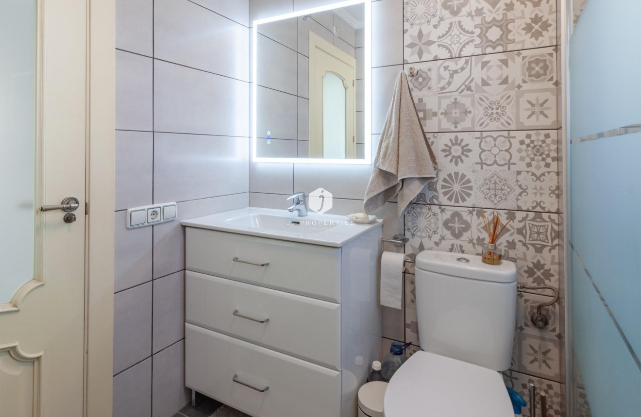 Segunda mano - Villa -
Orihuela Costa - Los Almendros-la Florida