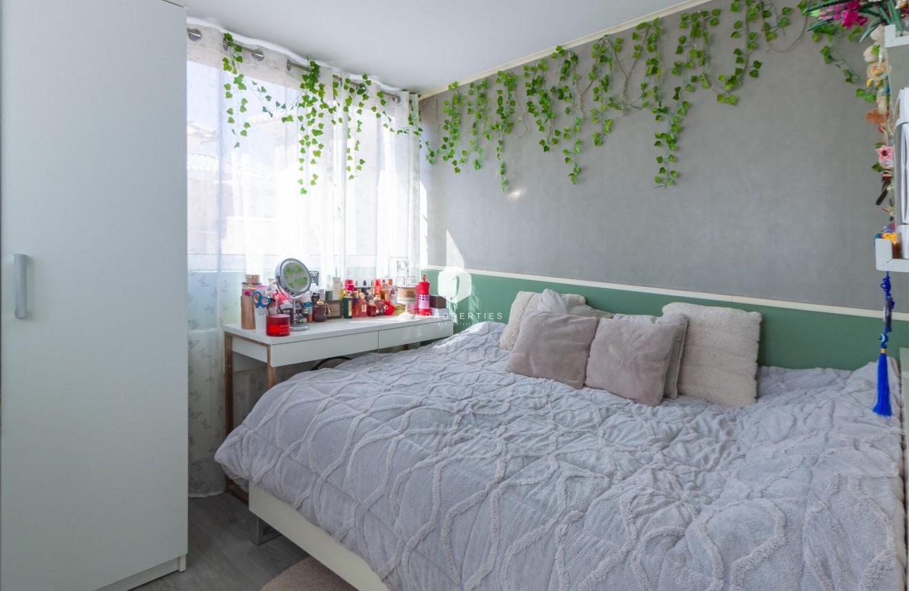 Segunda mano - Villa -
Orihuela Costa - Los Almendros-la Florida