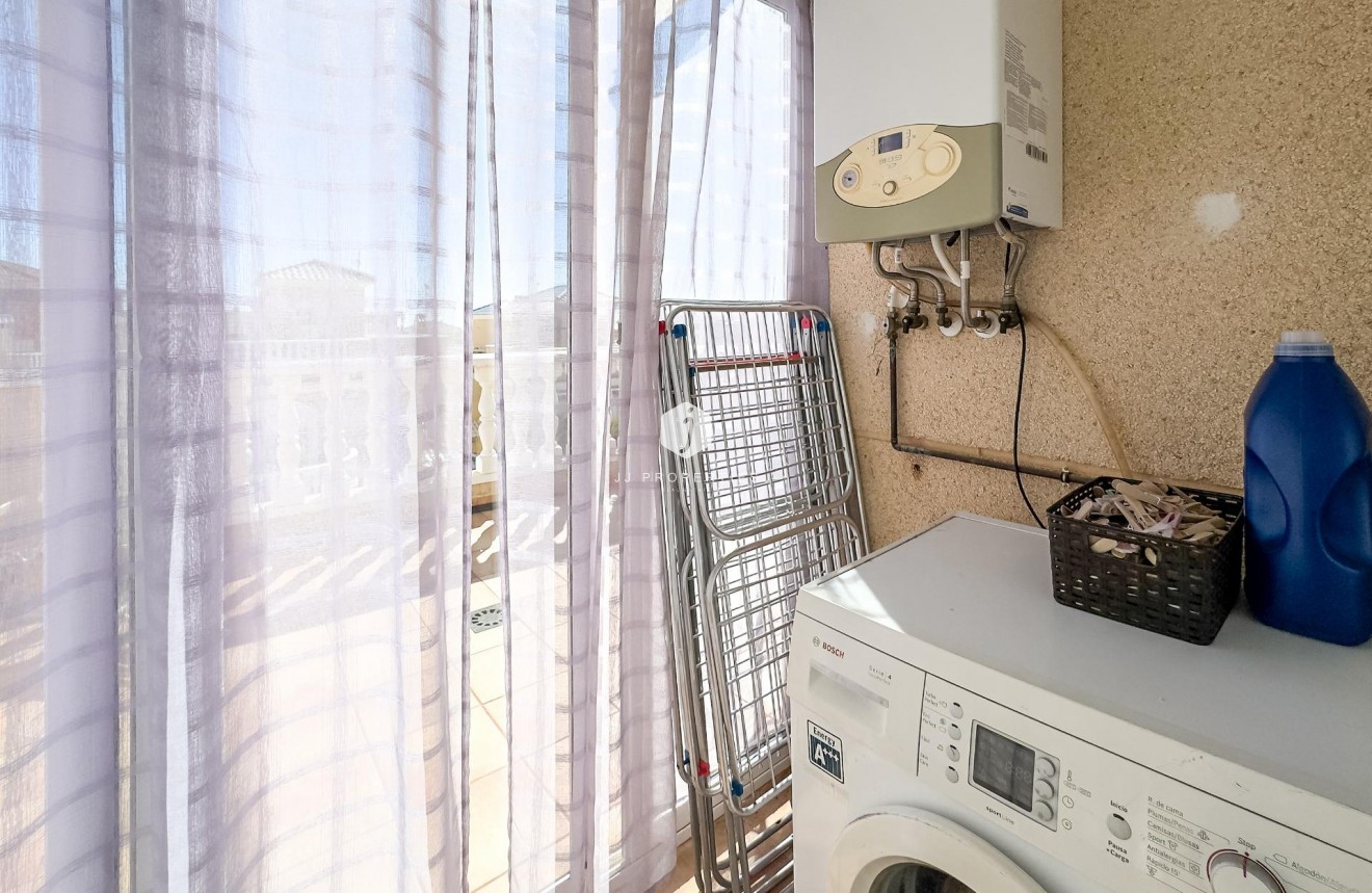 Segunda mano - Villa -
Orihuela Costa - Los Almendros-la Florida