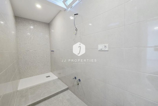 Aus zweiter Hand - Penthouse -
Torrevieja - Playa del Cura